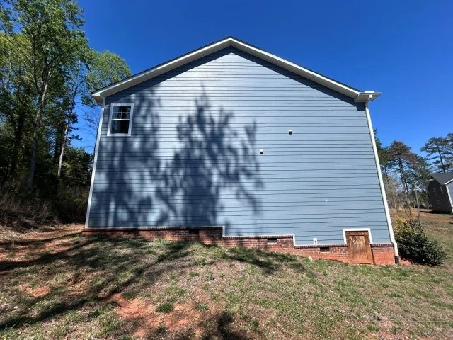 Image number 15 for the current listing