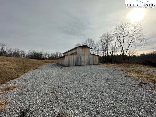 Image number 5 for the current listing