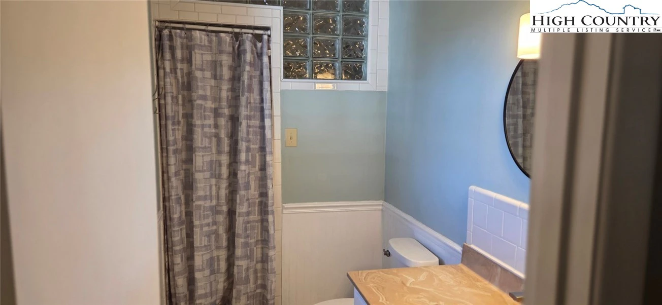 Image number 6 for the current listing