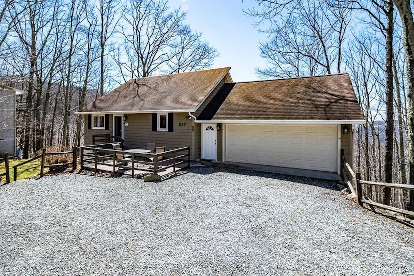Image number 1 for the current listing