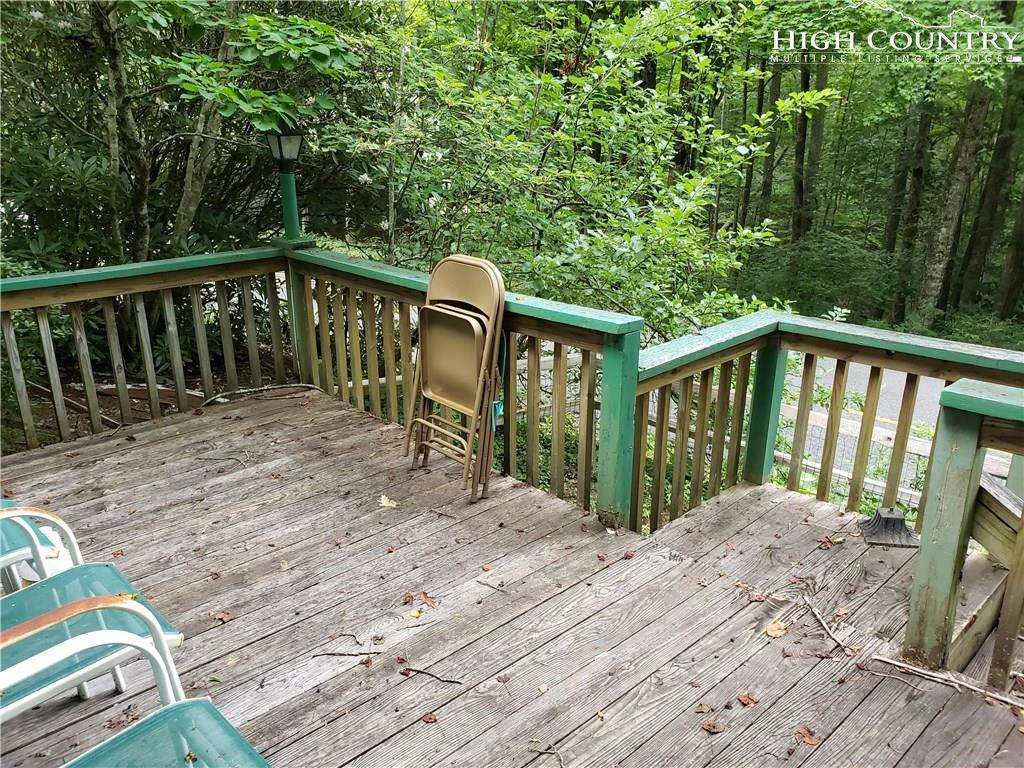 Image number 12 for the current listing