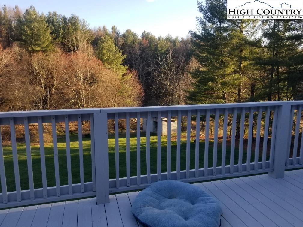 Image number 6 for the current listing