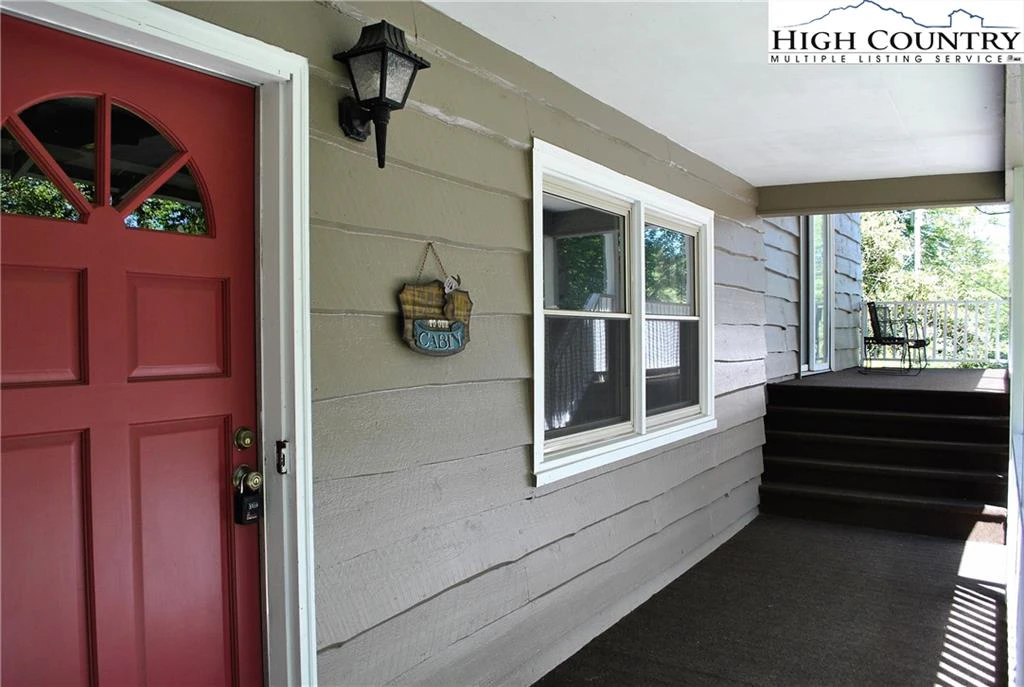 Image number 6 for the current listing