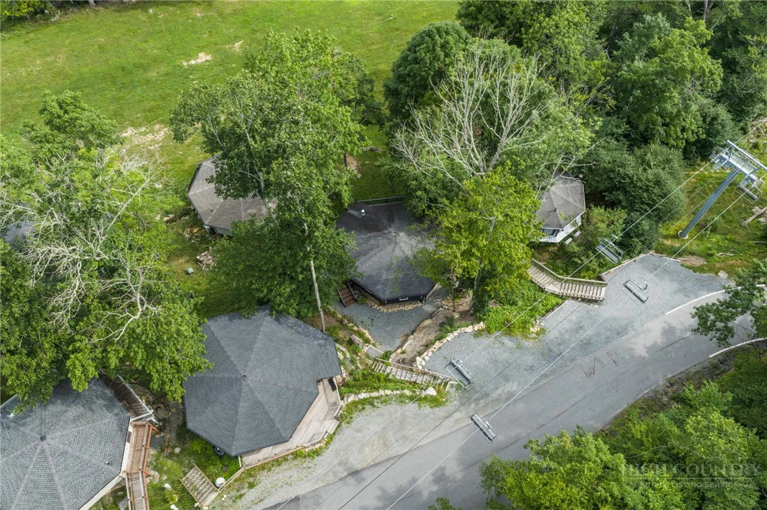 Image number 4 for the current listing