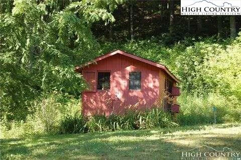 Image number 15 for the current listing