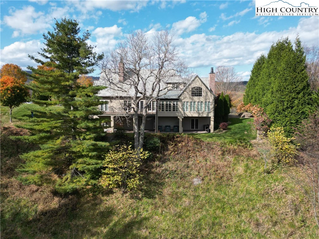 Image number 19 for the current listing