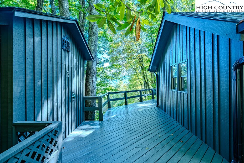 Image number 6 for the current listing