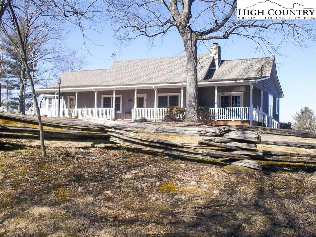 Image number 27 for the current listing