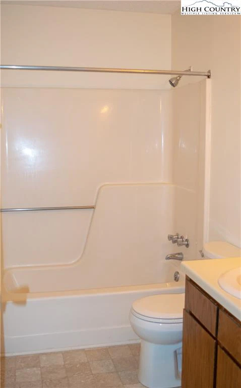 Image number 7 for the current listing