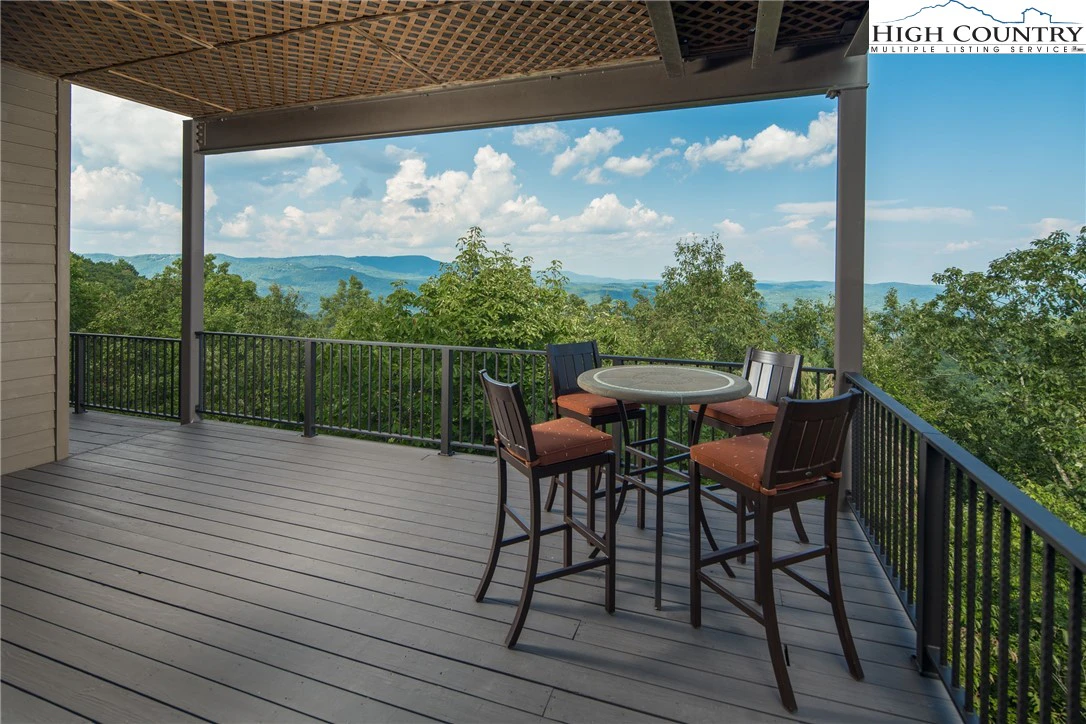 Image number 12 for the current listing