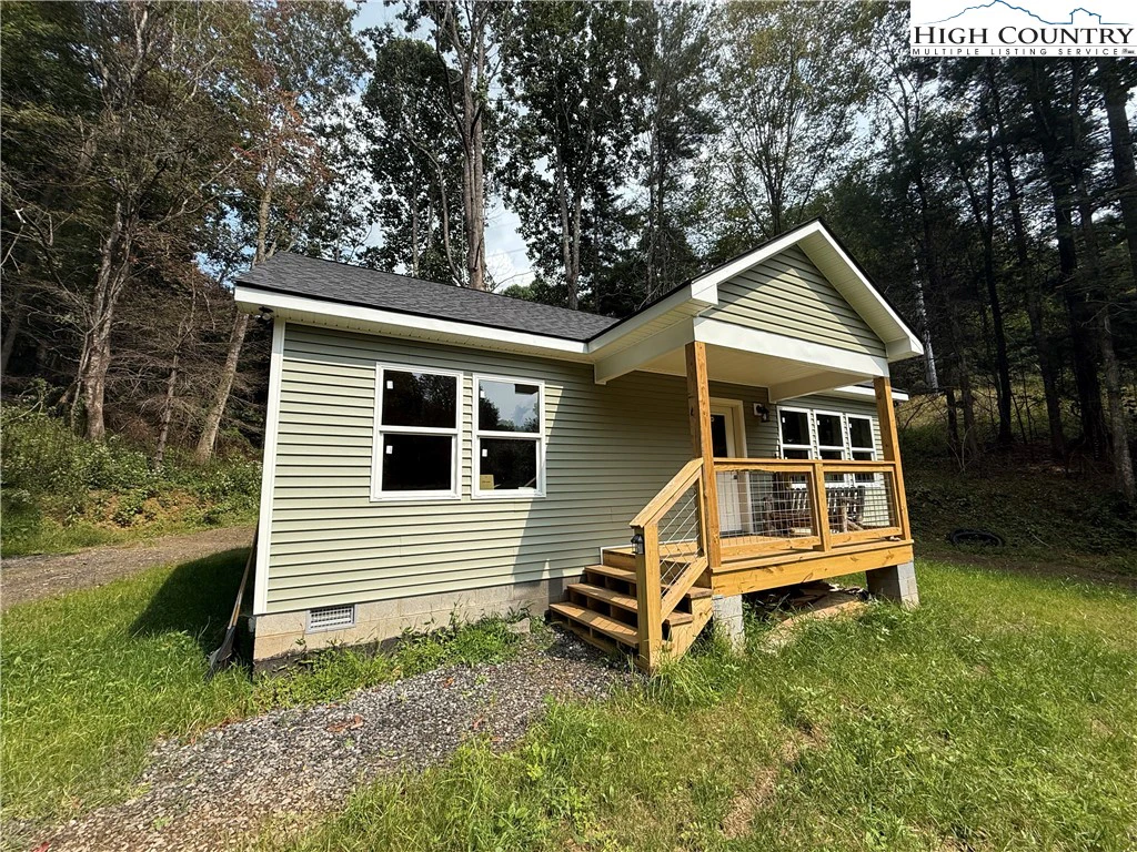 Image number 5 for the current listing