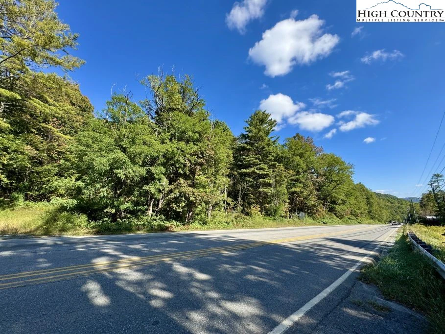 Image number 3 for the current listing