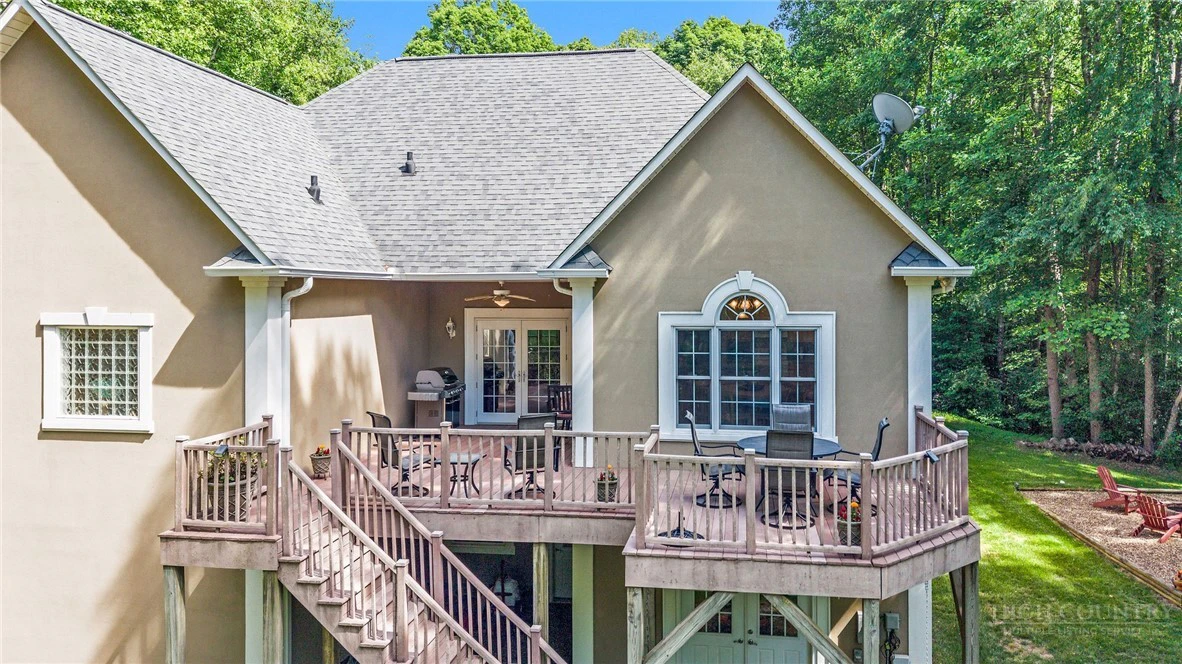 Image number 6 for the current listing