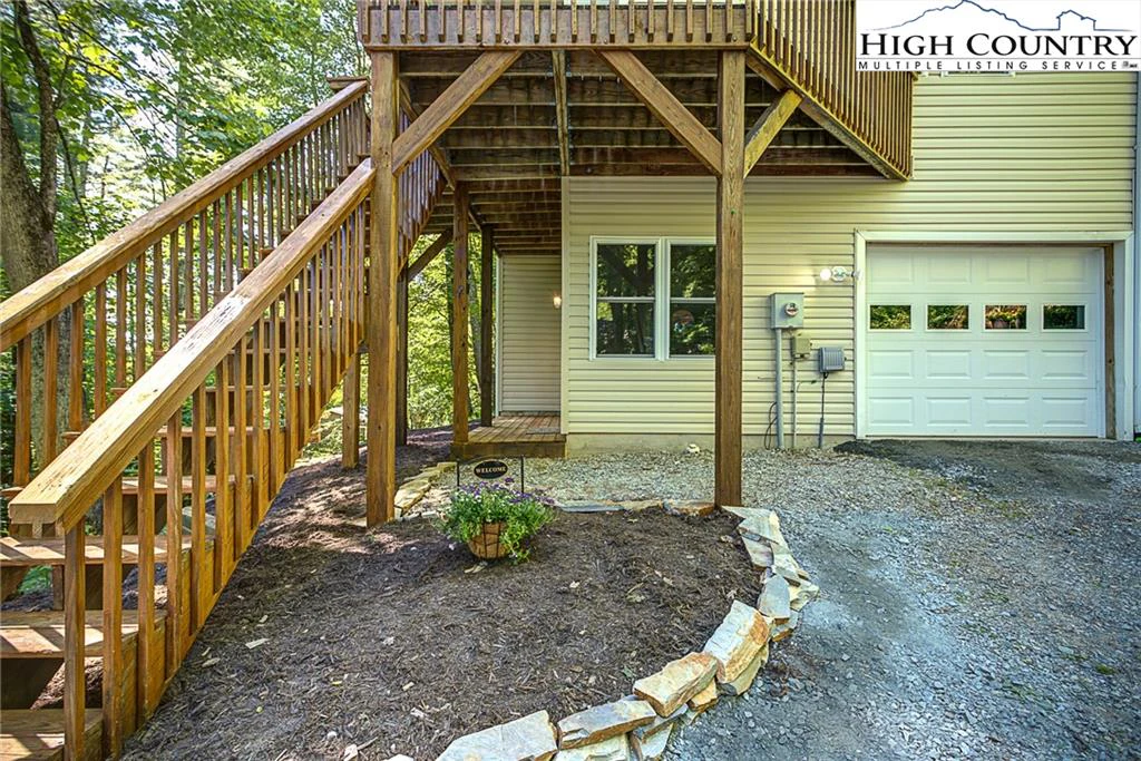 Image number 7 for the current listing