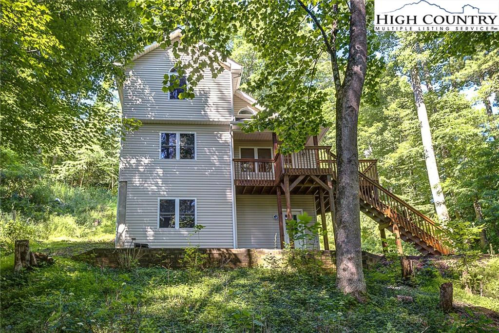 Image number 4 for the current listing