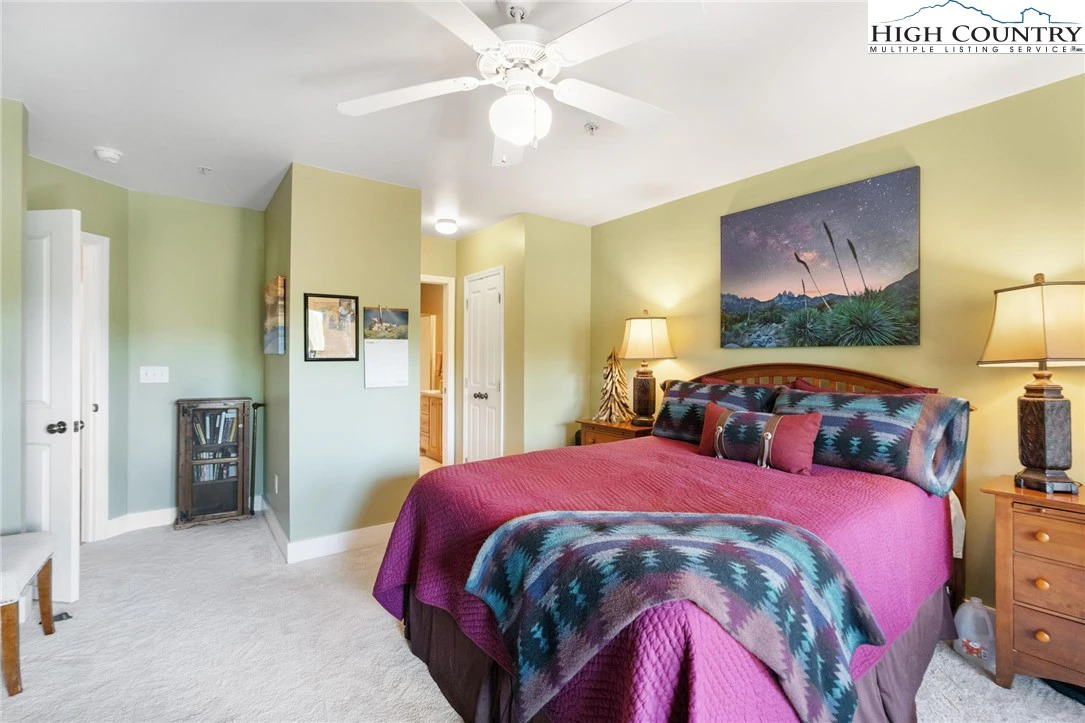 Image number 12 for the current listing