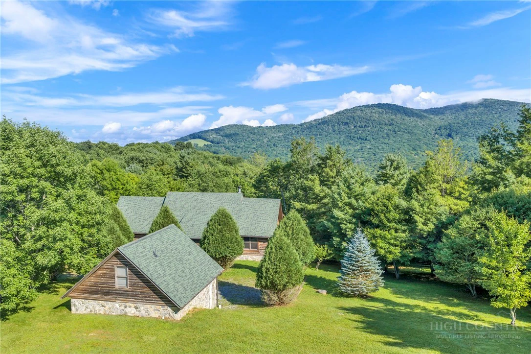 Image number 2 for the current listing