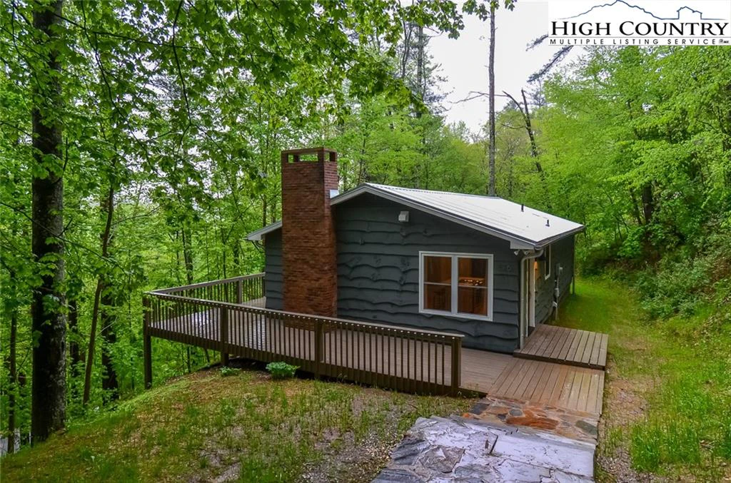 Image number 15 for the current listing