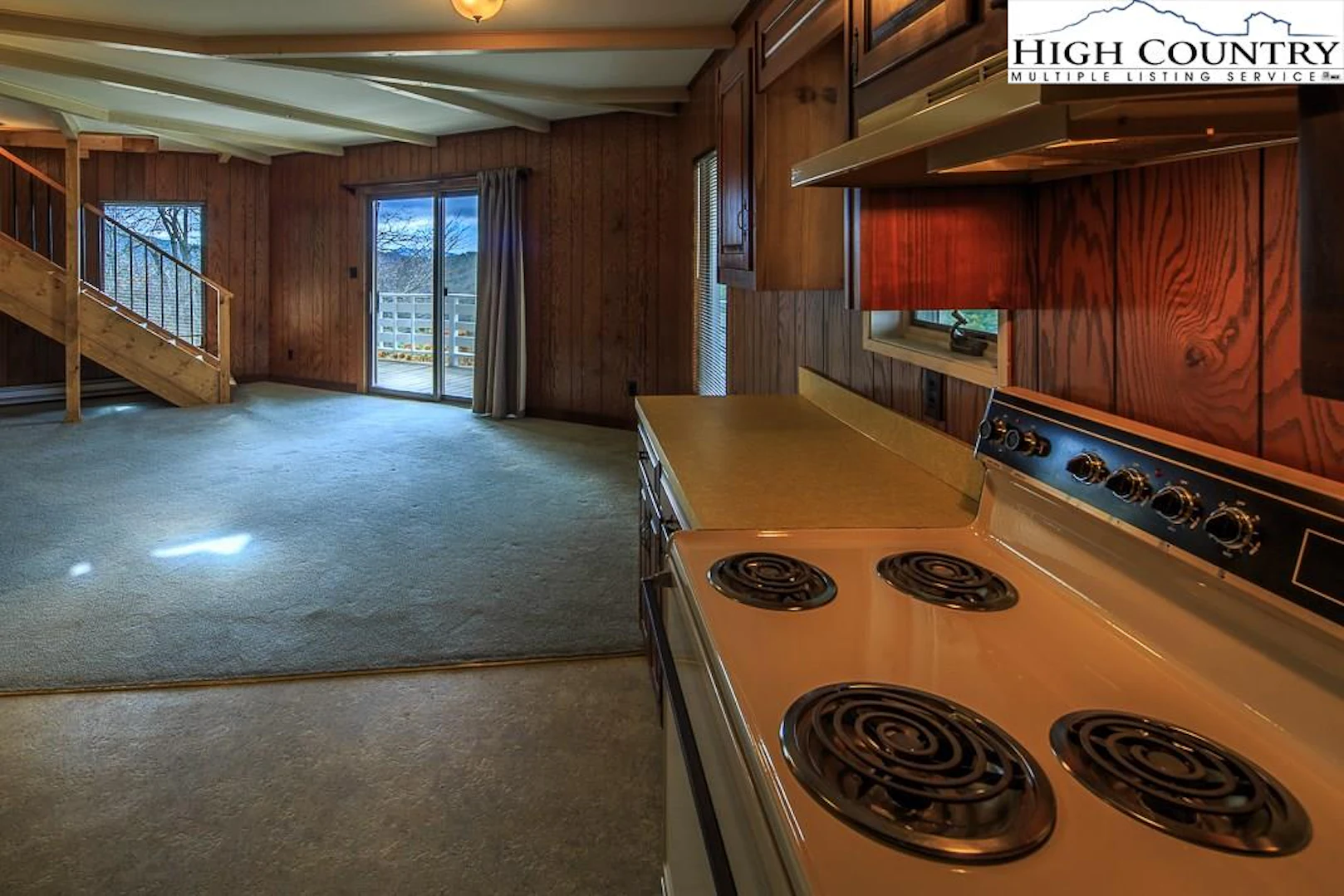 Image number 3 for the current listing
