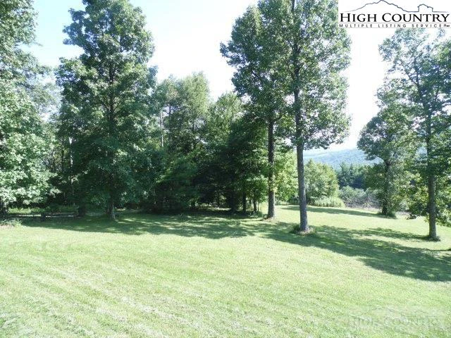 Image number 11 for the current listing
