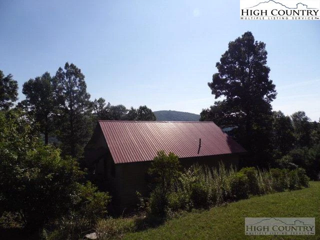Image number 20 for the current listing
