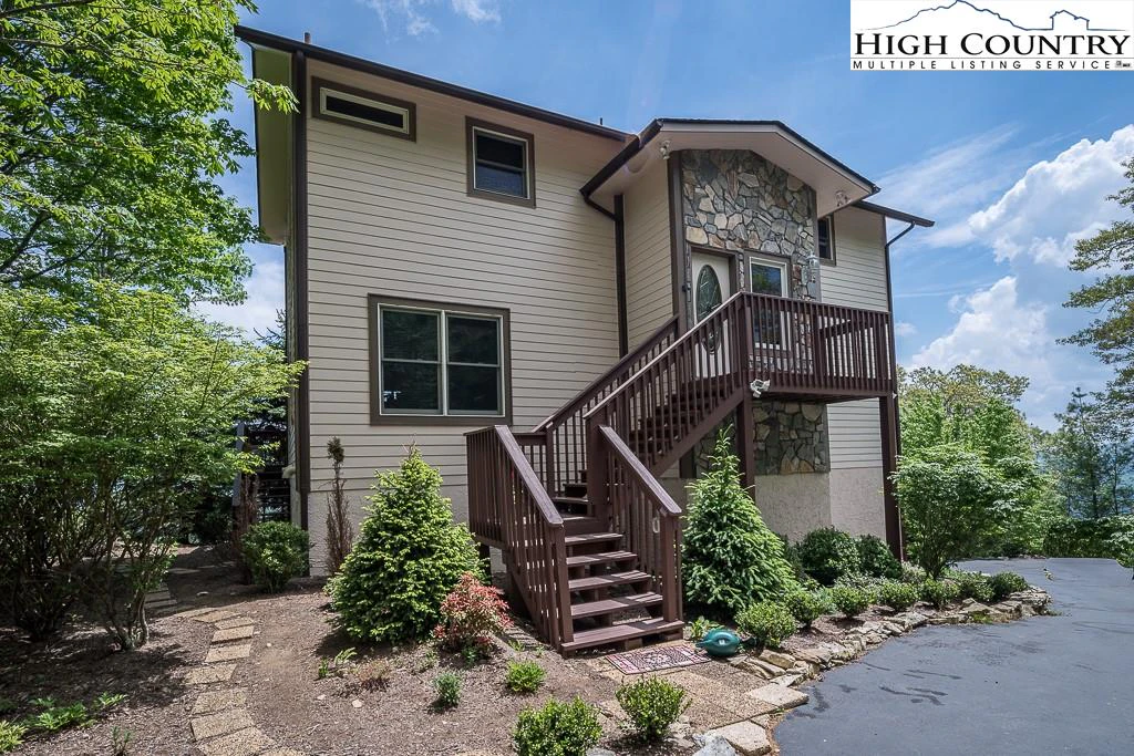 Image number 6 for the current listing