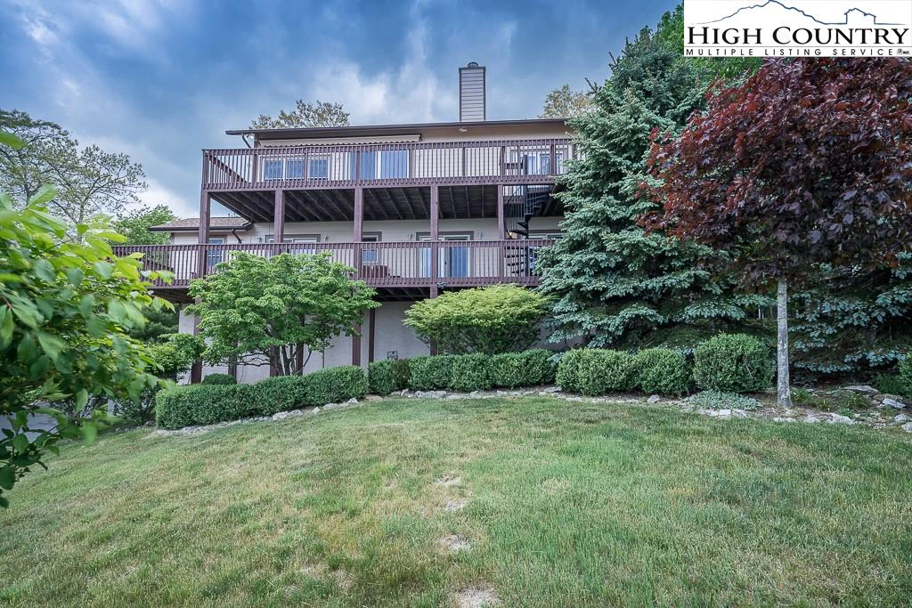 Image number 5 for the current listing