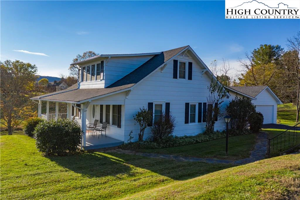 Image number 17 for the current listing