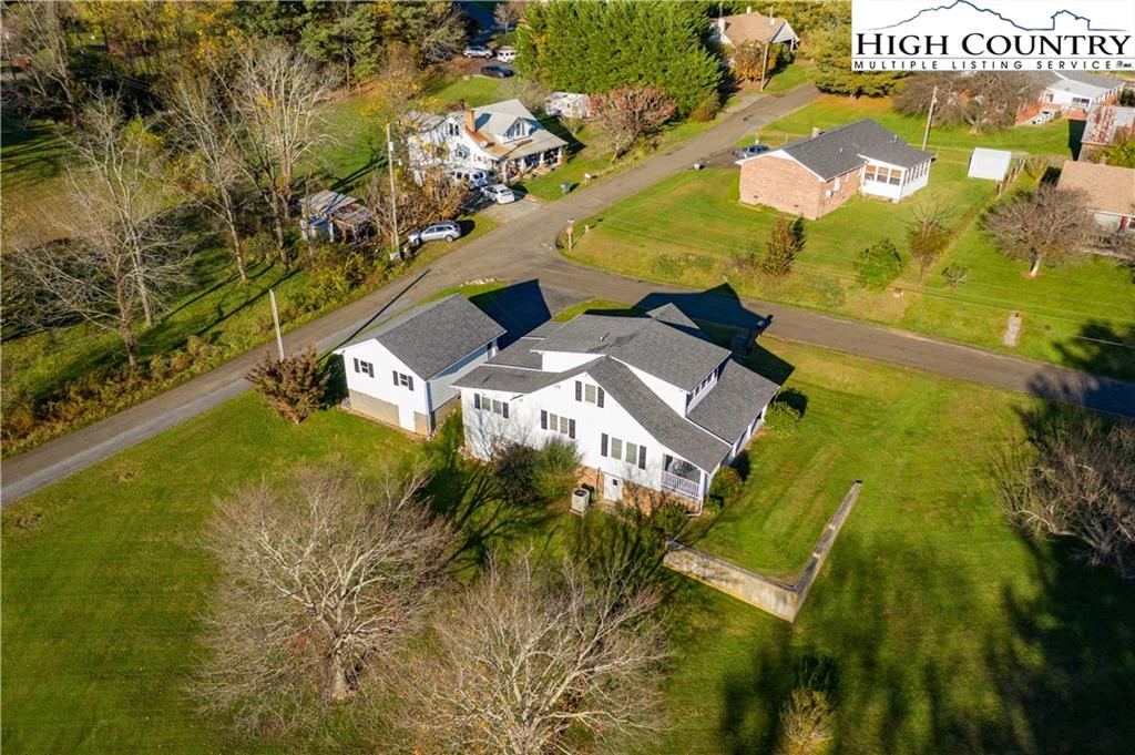 Image number 18 for the current listing