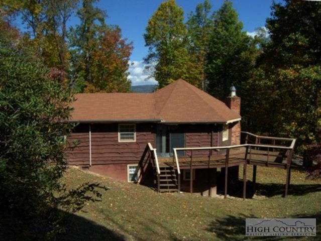 Image number 1 for the current listing