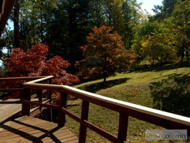 Image number 3 for the current listing