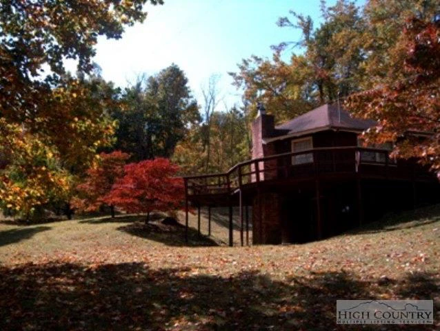 Image number 18 for the current listing