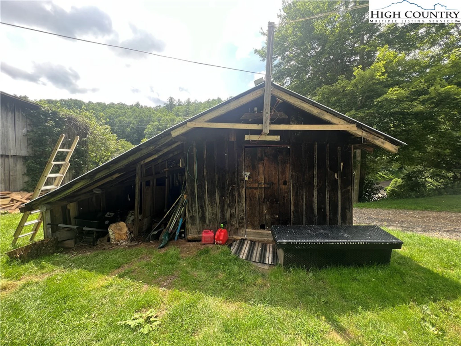 Image number 3 for the current listing