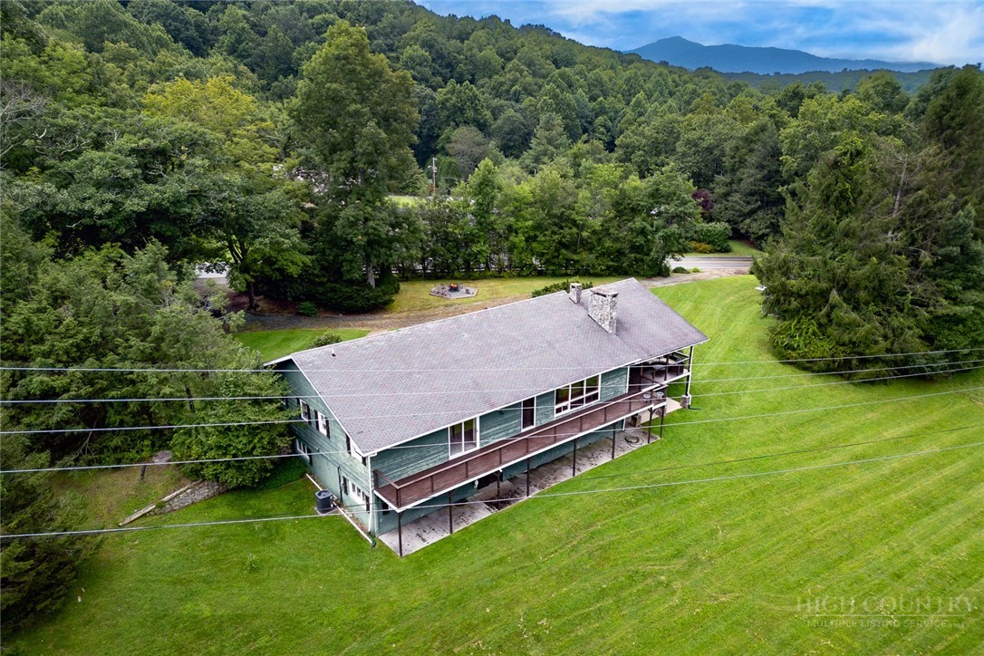 Image number 19 for the current listing