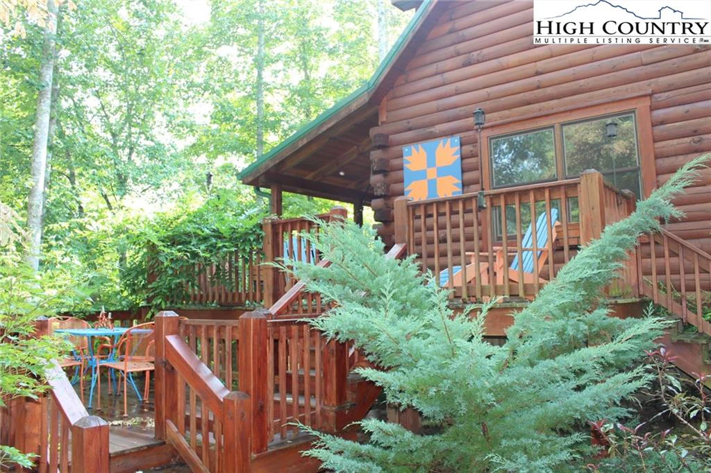 Image number 11 for the current listing