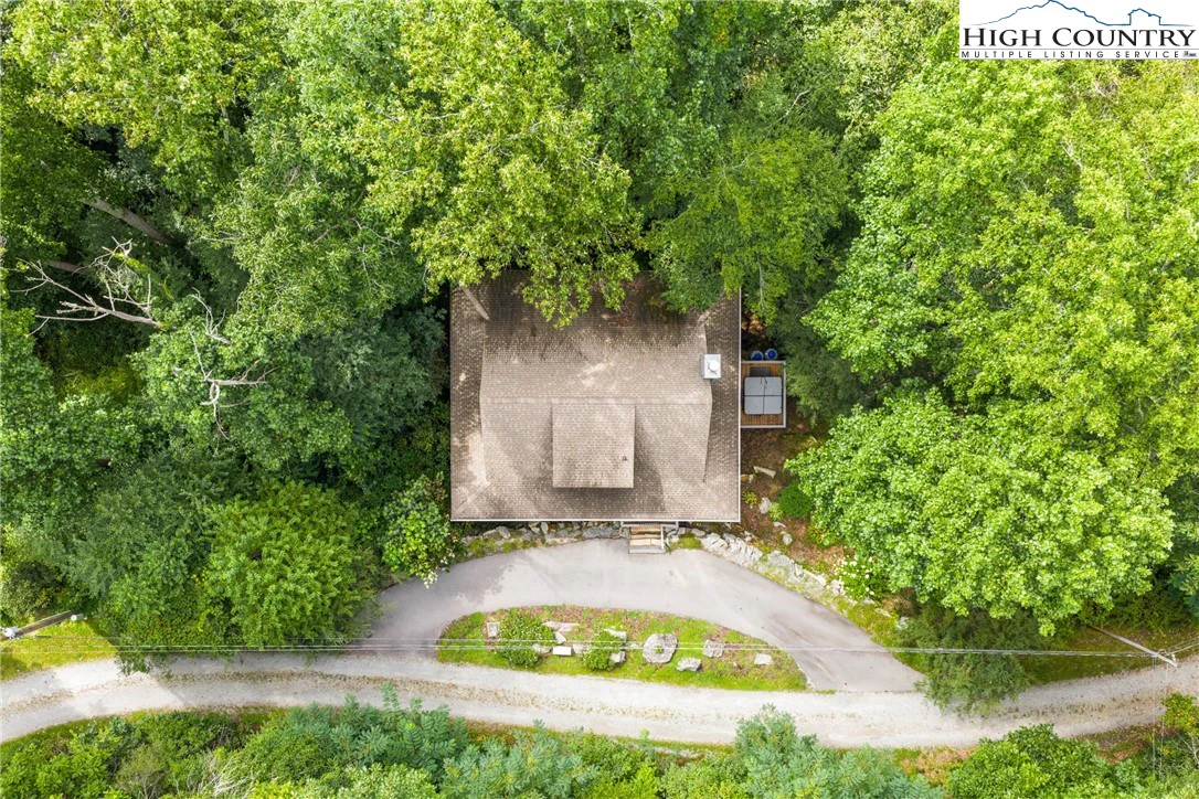 Image number 7 for the current listing