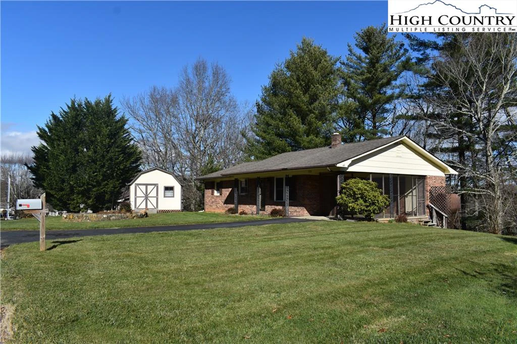 Image number 1 for the current listing