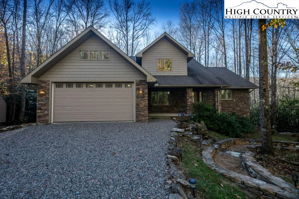 Image number 1 for the current listing