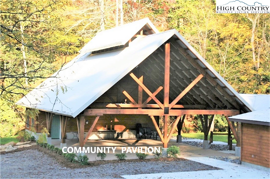 Image number 7 for the current listing