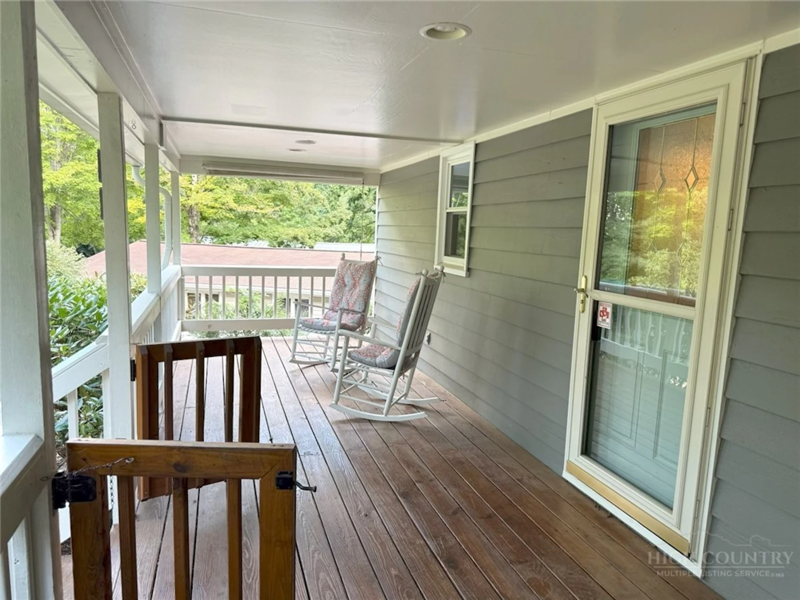 Image number 10 for the current listing