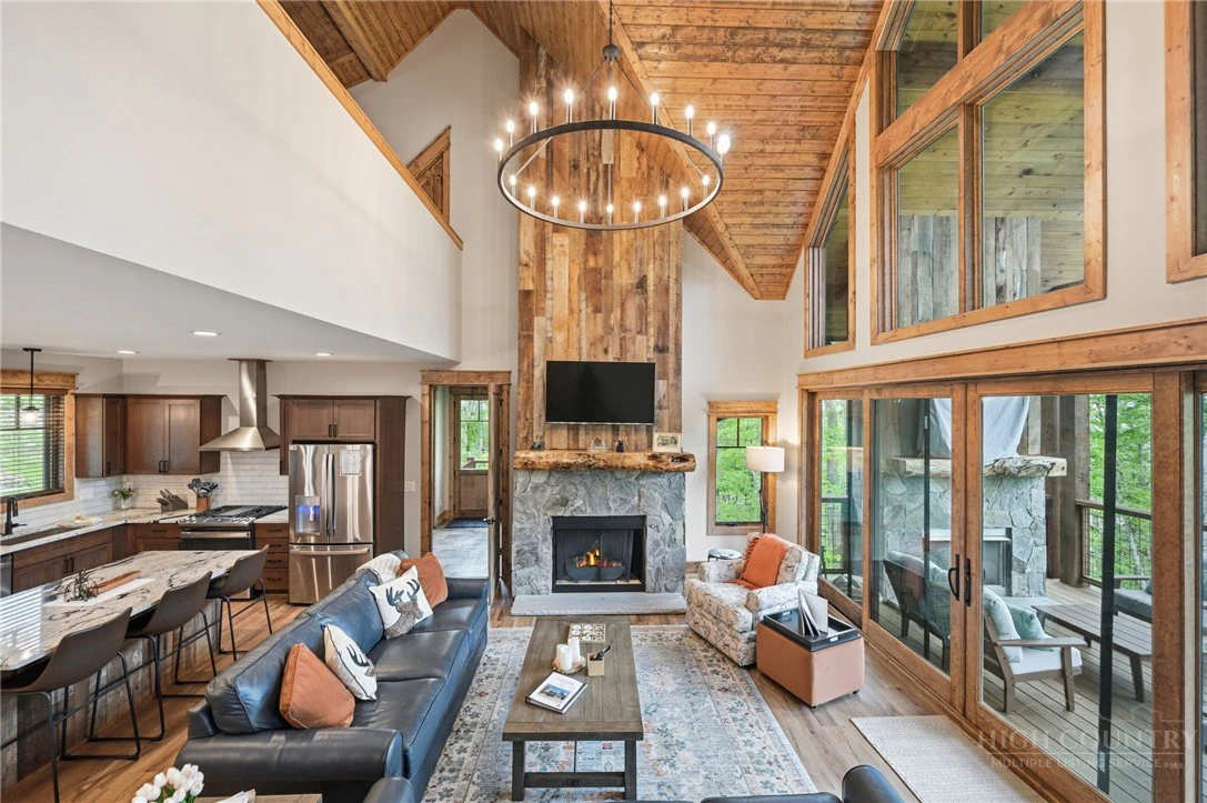 Image number 6 for the current listing