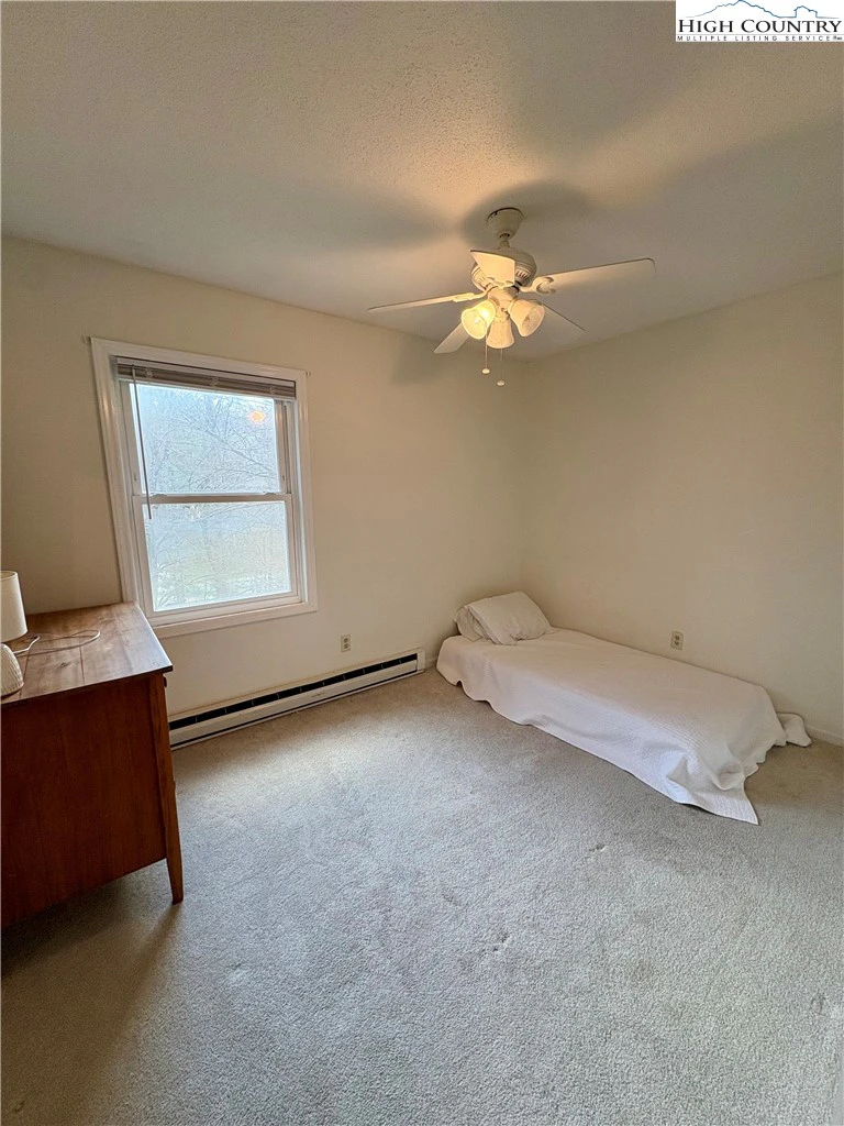 Image number 11 for the current listing