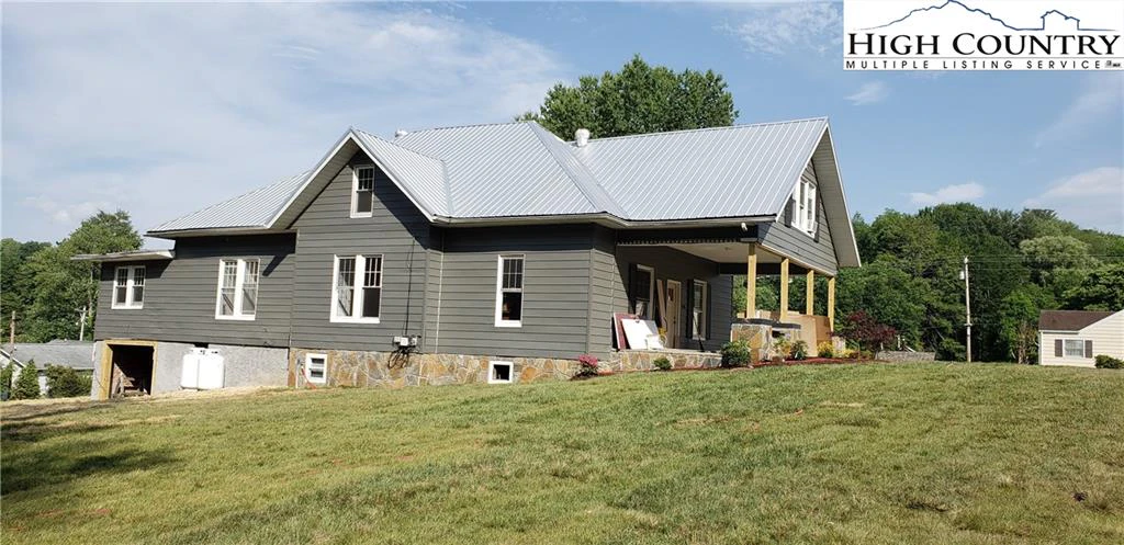 Image number 18 for the current listing