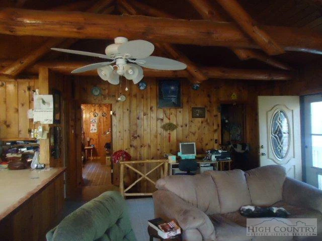 Image number 10 for the current listing