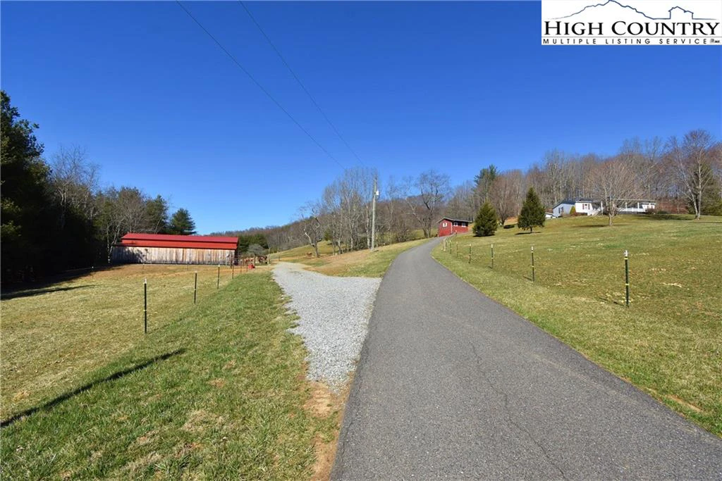 Image number 5 for the current listing