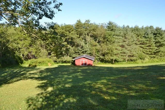 Image number 12 for the current listing