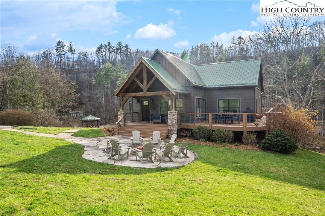 Image number 16 for the current listing