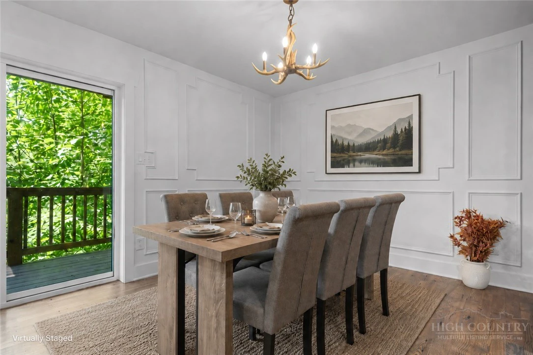 Image number 9 for the current listing