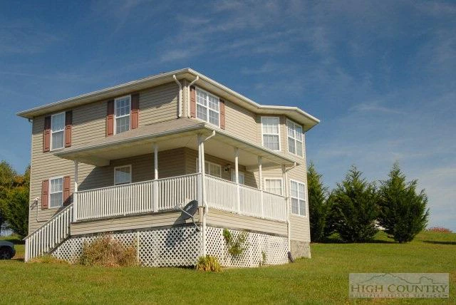 Image number 10 for the current listing