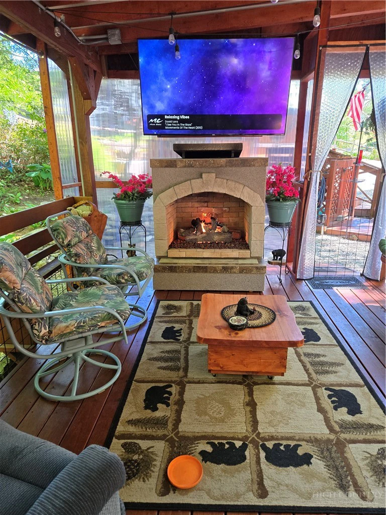 Image number 6 for the current listing